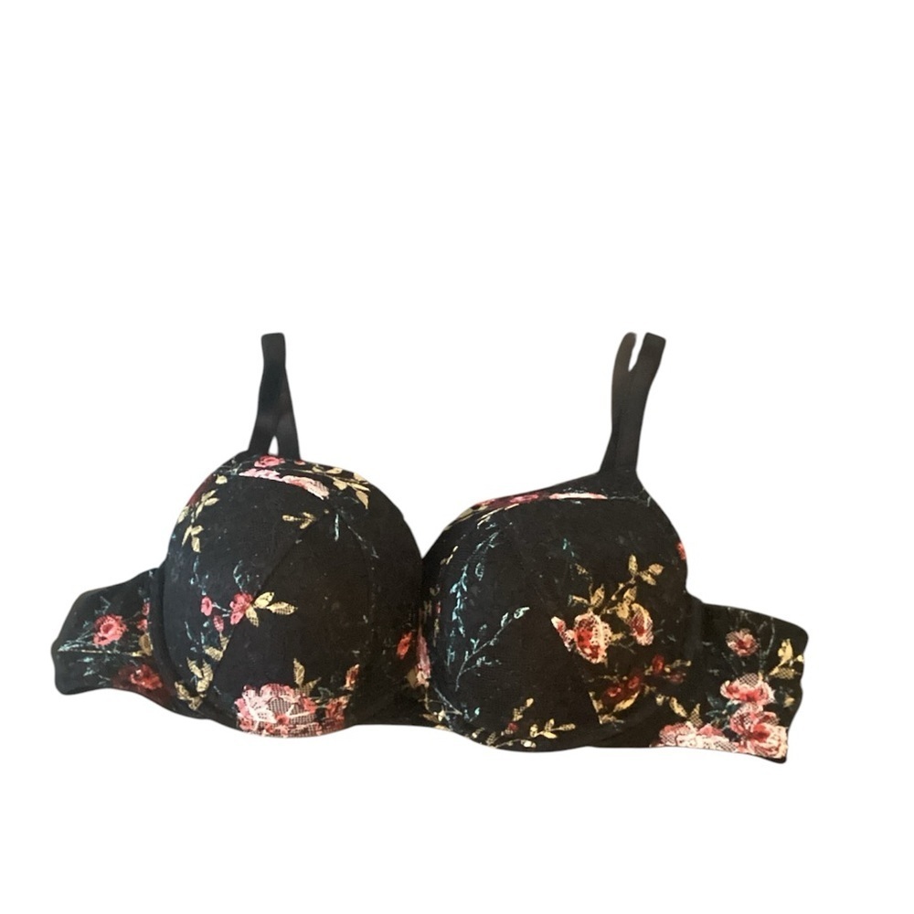 #117 Torrid Curve Black and Red Floral Bra with Underwire Support size 44C